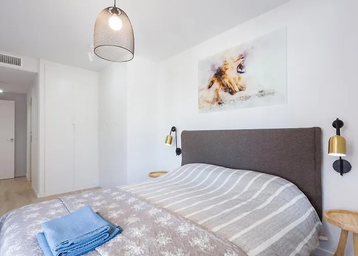 2 Montaña - Available For Long