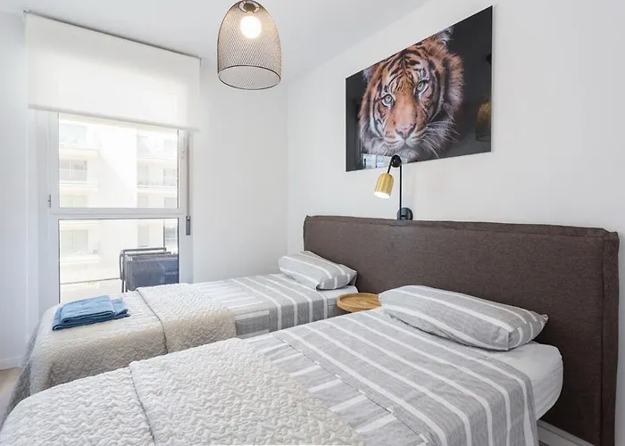 2 Montana - Available For Long Dénia