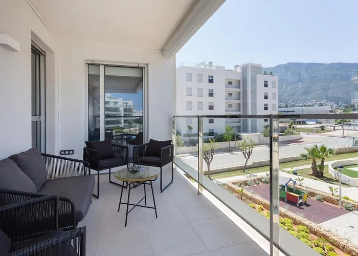 2 Montaña - Available For Long